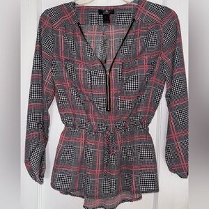 Houndstooth Patterned Blouse